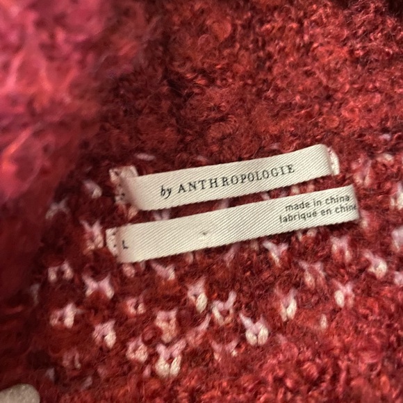 NWT Anthropologie bouclé crop floral sweater. - Picture 2 of 4